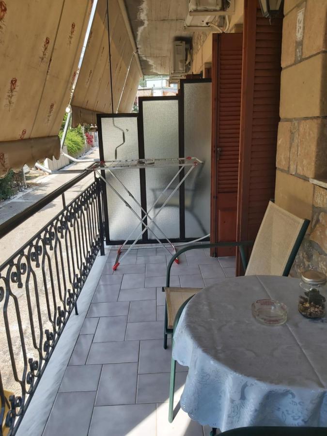 Voula Pansion Hotel Kardhamili Eksteriør billede